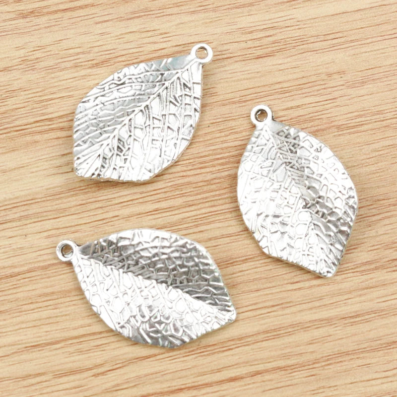 6pcs 33x20mm Antique Silver Plated Leaf Style Handmade Charms Pendant:DIY for Bracelet Necklace