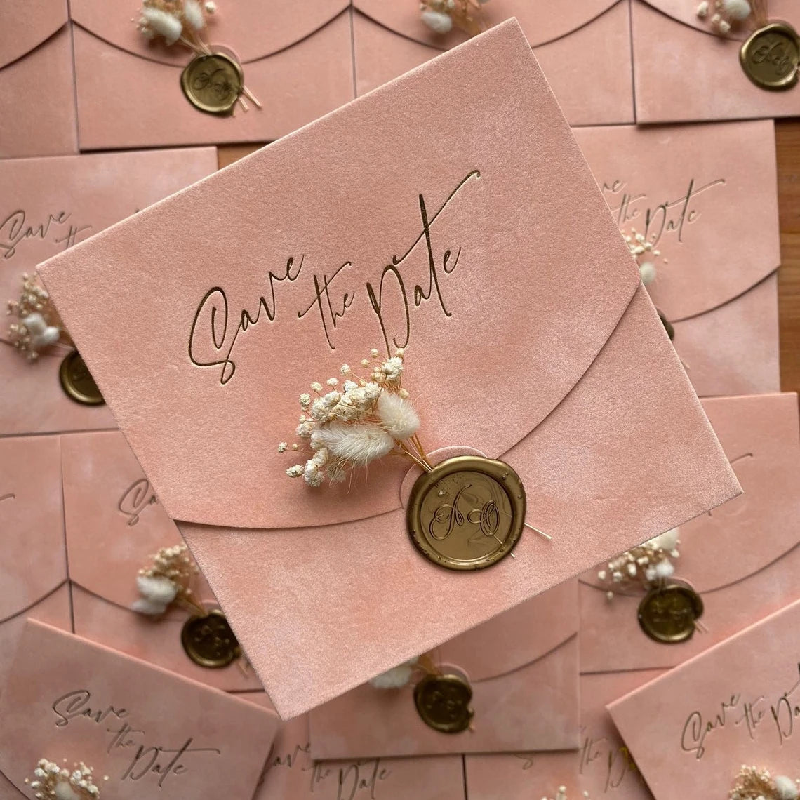 Pink Luxury Elegant Velvet Envelopes Acrylic Wedding Invitations Cards Wax Seal and Dried Flower for Mariage Party Quinceanera