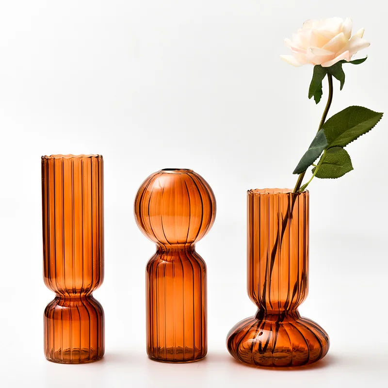 Economically Priced Handmade Small Borosilicate Glass Tabletop Vase Modern Design Special-Shaped for Weddings YDJ Brand Jiangsu