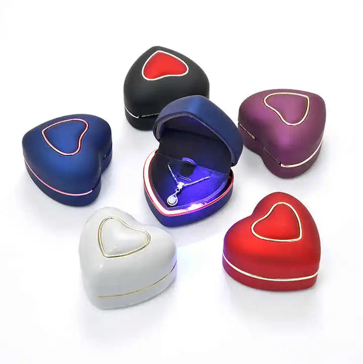 Wholesale Heart-Shaped Velvet Interior Jewelry Boxes with LED Light Various Colors for Storage of Necklaces Bracelets Ear Rings