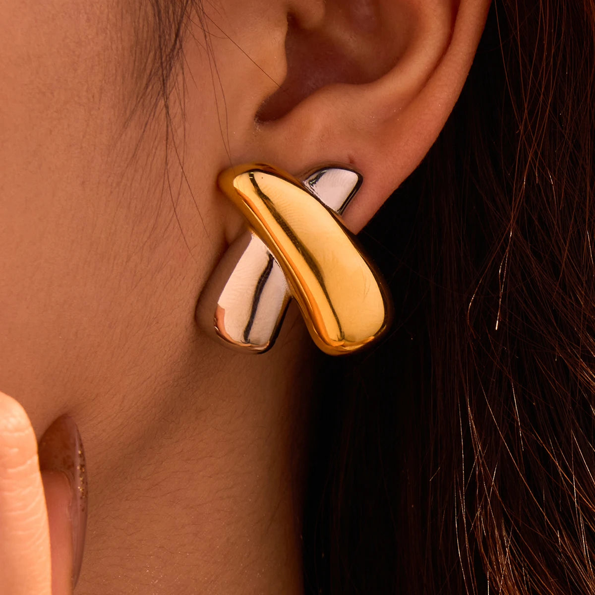 French Simple Gold and Silver Stitching Stud Earrings 18K Gold Plated Glossy Stainless Steel Waterproof Jewelry