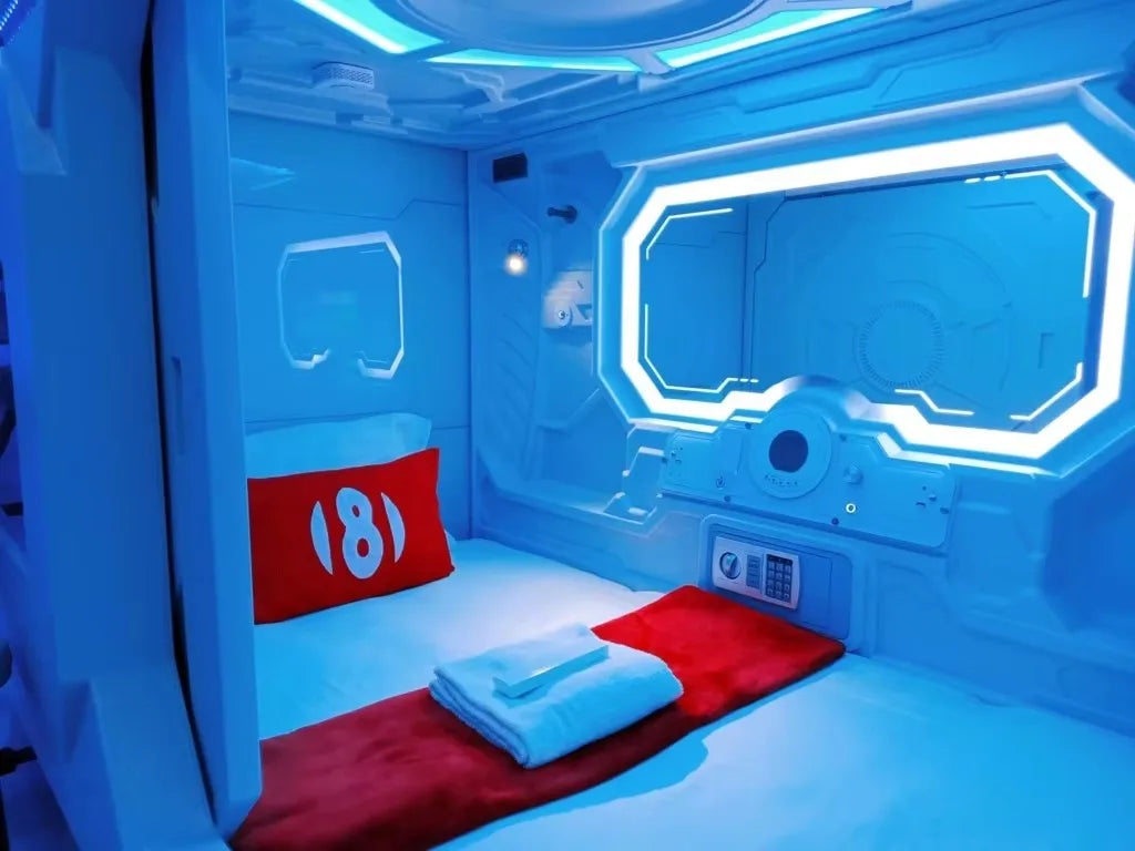 WE Quality Certification Double Salable ABS Vacuum Forming Plastic Capsule Bed Hotel Sleeping Pods