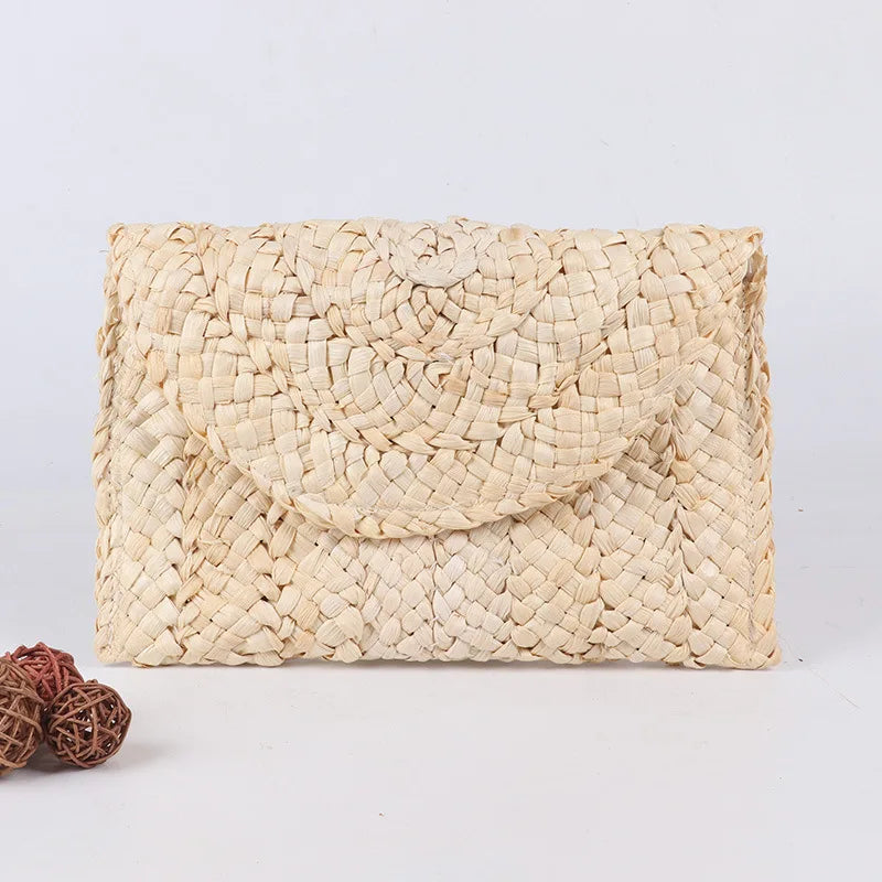 Women's Fashion Spring Straw Purse Ladies' Envelope Bag Wallet with Straw Clutch for Summer Beach Use