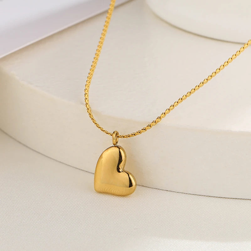 New Design Trendy Personalized Stainless Steel 18K Gold Plated Link Chain Simple Love Peach Heart Pendant Necklace