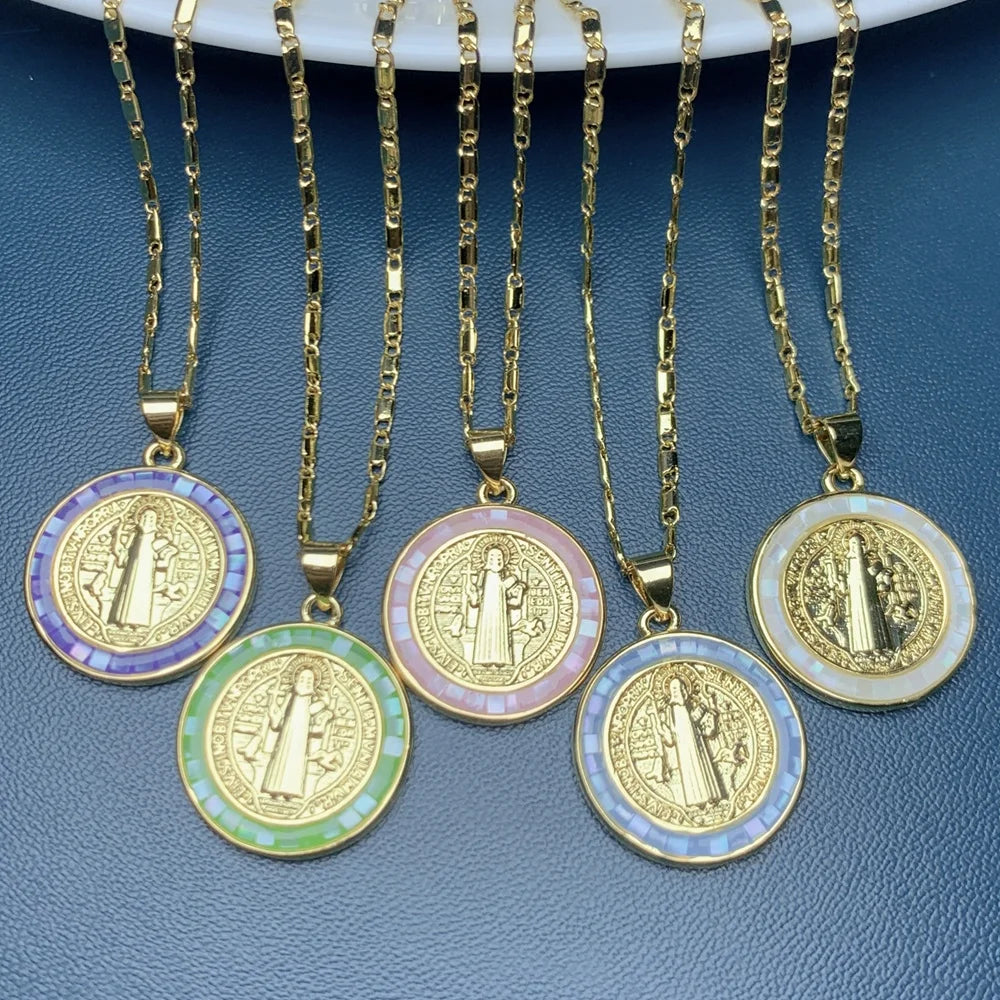 Wholesale Round Sea Shell Religious Jesus Saint Benedict Pendant Necklace for Women Jewelry