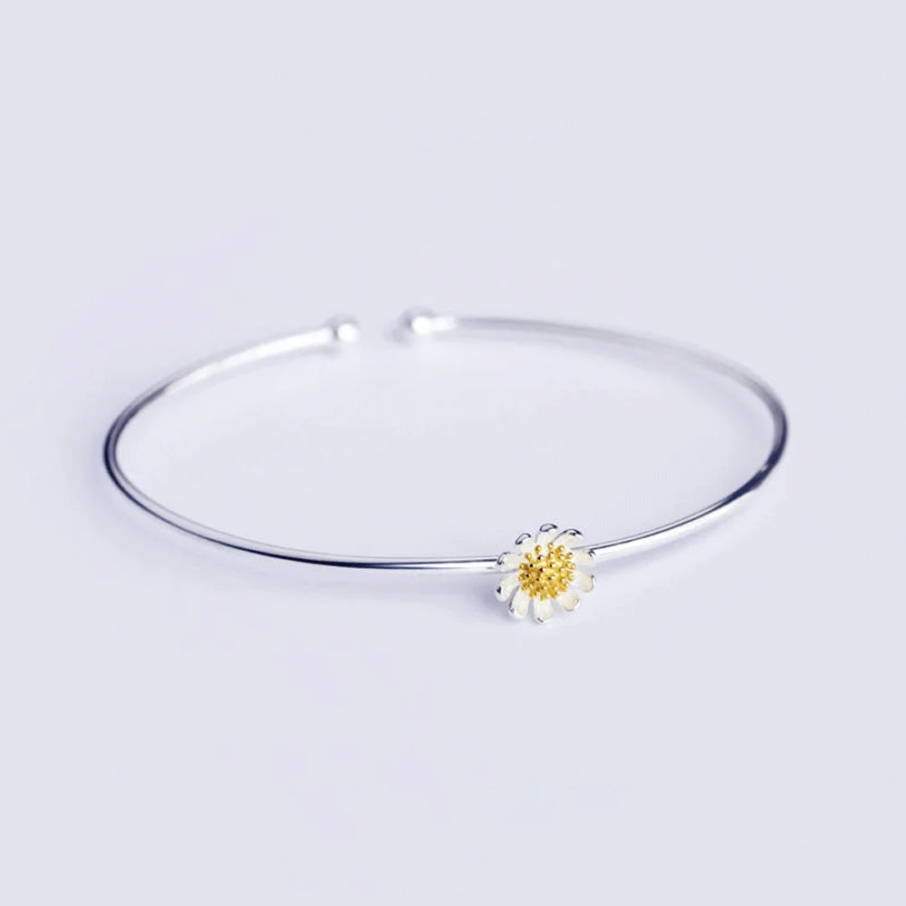 Open Cuff Friendship Daisy Bracelet Brass Metal