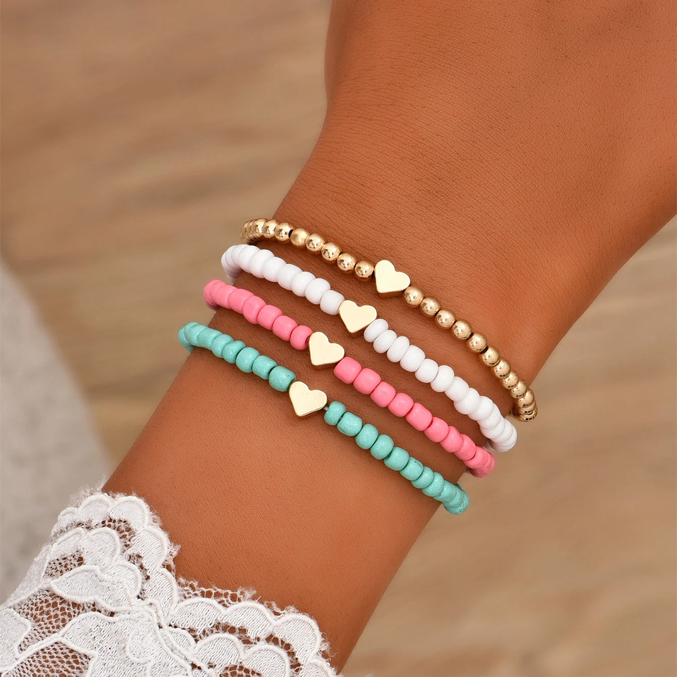 SC Wholesale Preppy Braided Beads Bracelet Boho 4PCS Beaded Stretch Bracelets Colorful Beads Heart Bracelets for Women Girls