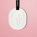 Finru Newly Designed Carnation Hanging Air Freshener Scented Ceramic Aroma Plaster Porcelain Flower Home Fragrance Oil Diffuser