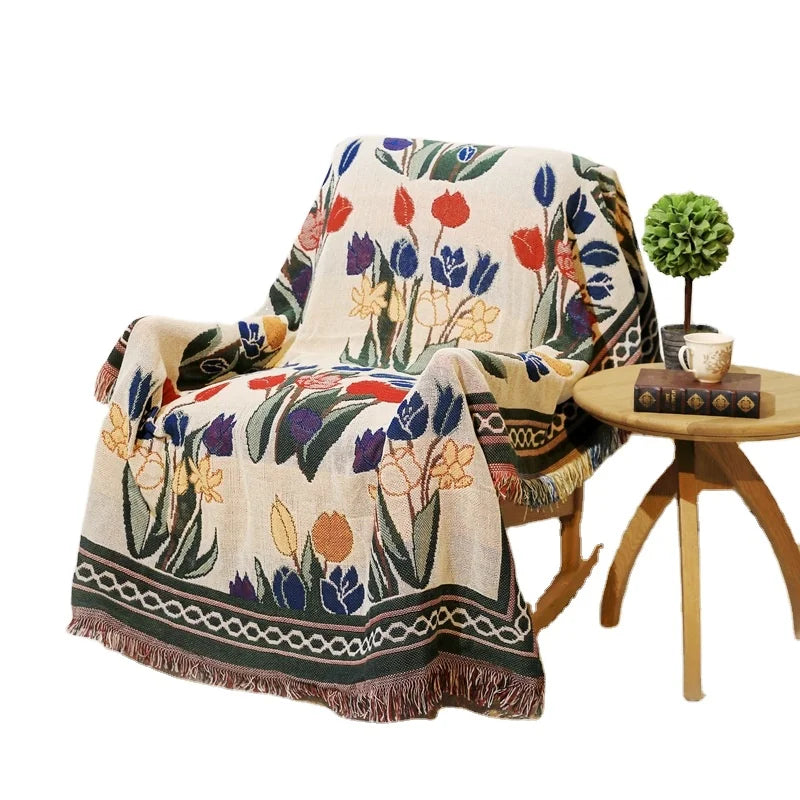 Hot Sale Double-Sided Retro Cotton Woven Fabric Organic Floral Tulips and Vintage Pattern Sofa Blanket