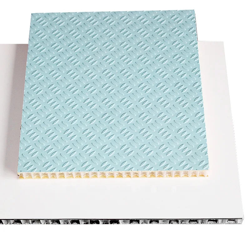 High-Damping Plastic Honeycomb Sports Floor - Anti-Slip & Shock-Absorbent Tiles for Gym/Stadium