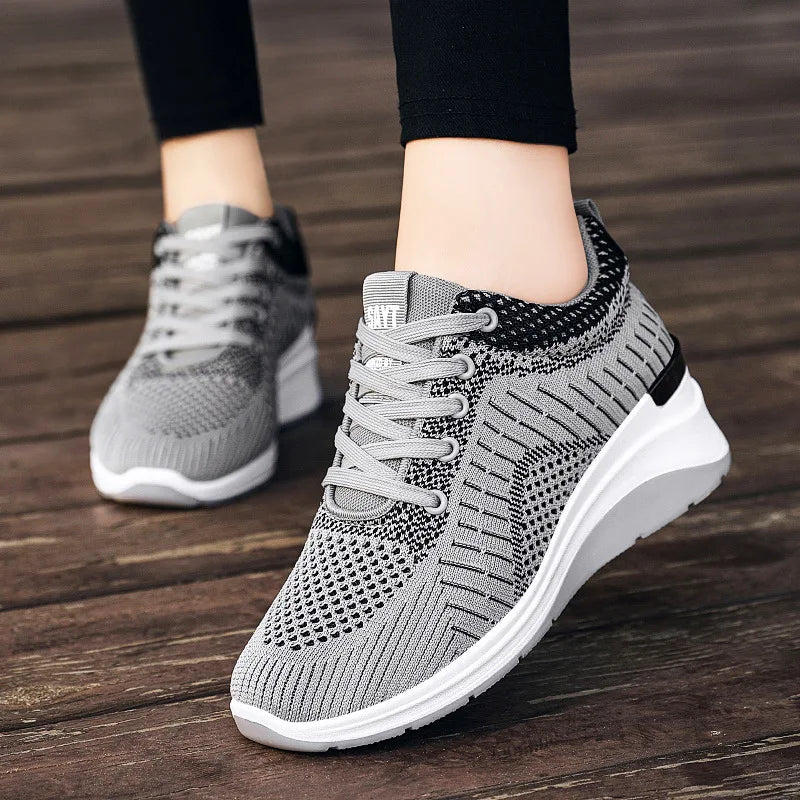 Fashion Trend Walking Breathable Shoes for Women New Styles White Sneakers Women's Casual Shoes Wholesale