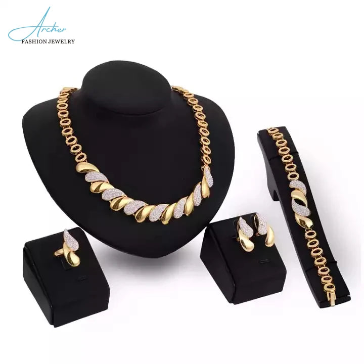 New 4 Piece Women Fashion Jewelry Sets Wedding Gift African Bridal Jewelry Set Gold Plated Dubai Multi Crystal Luxury Custom