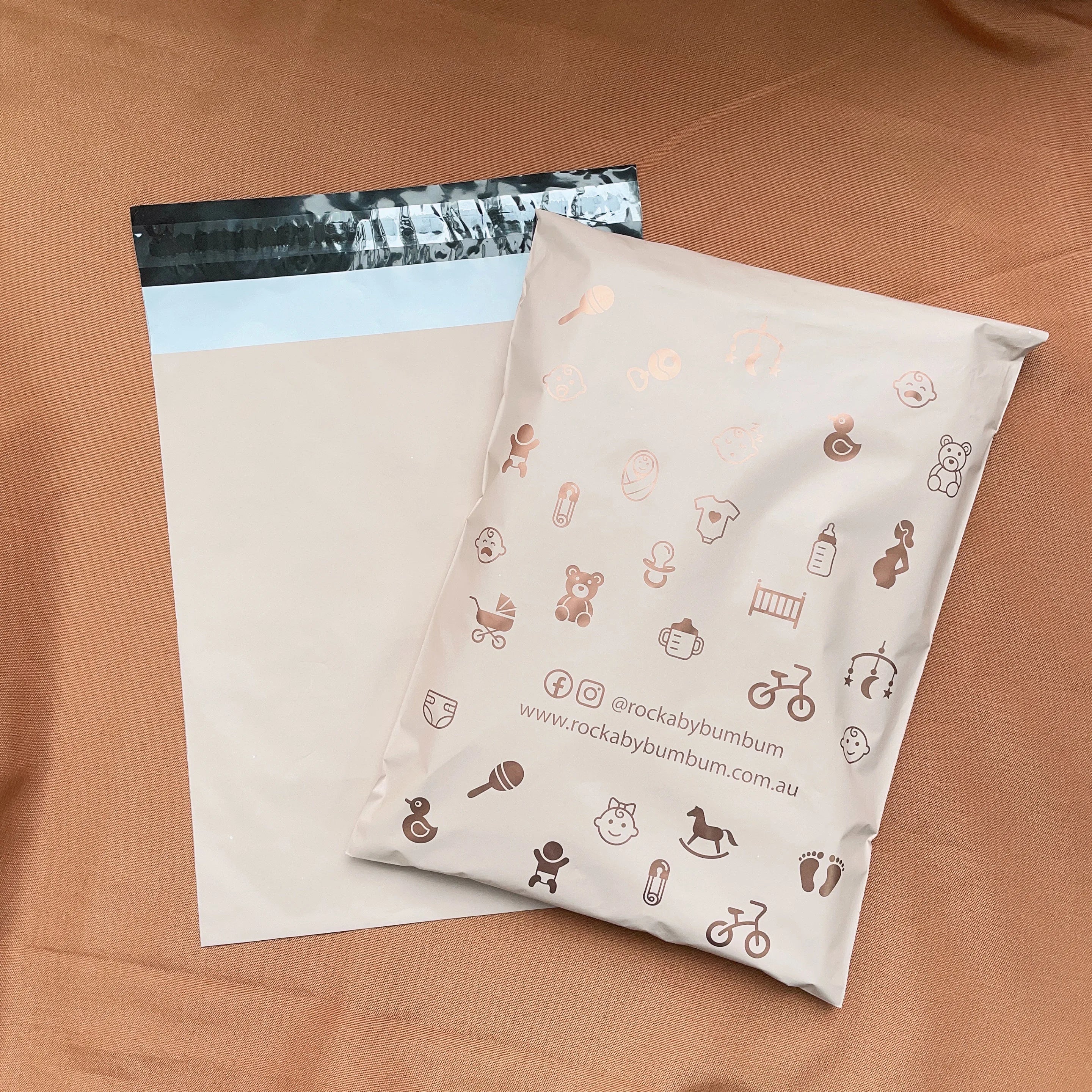 Biodegrade Custom Logo  Matte Peach Creamy Self Adhesive Tear Proof Plastic Shipping Bags  Mailing Bag Mailer for Clothing