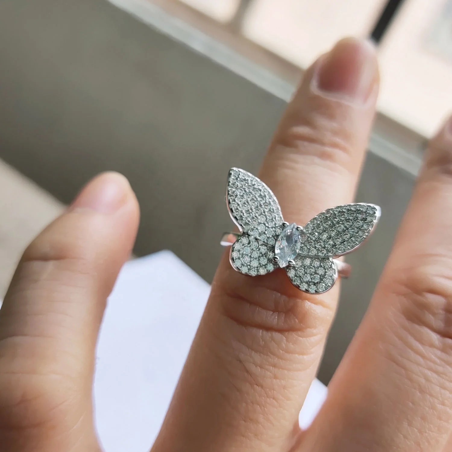 LOZRUNVE 925 Sterling Silver Fashion Adjustable Full Pave Large Butterfly Ring