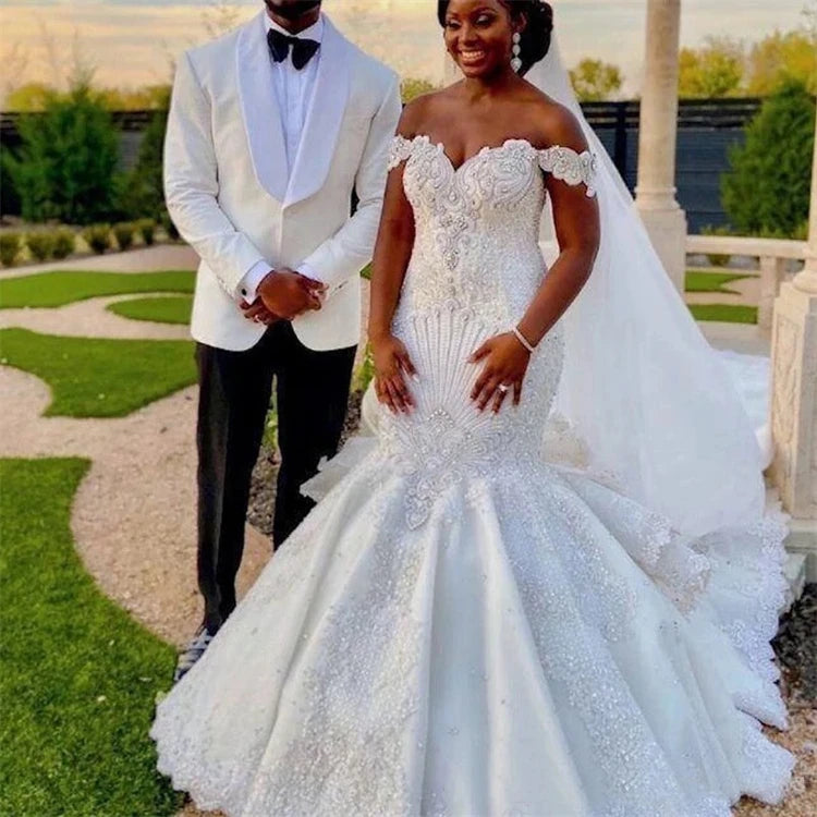 One Line Shoulder 2023 New Wedding Bride Wedding Heavy Industry Luxury Vintage Lace Train Wedding Dress