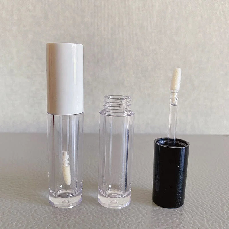 LZ Pack Stock 100pcs UV Glossy White Black Lid Empty Lipgloss Tube Packaging Wholesale 5ML Custom Logo Lip Gloss Tubes