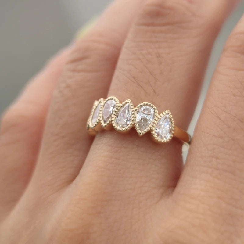 Starsgem Exquisite Milligrain Bezel Ring Wedding Rings DEF VS 3*5MM Peart Cut 10k Solid Gold Half Lab Diamond Ring Band Jewelry