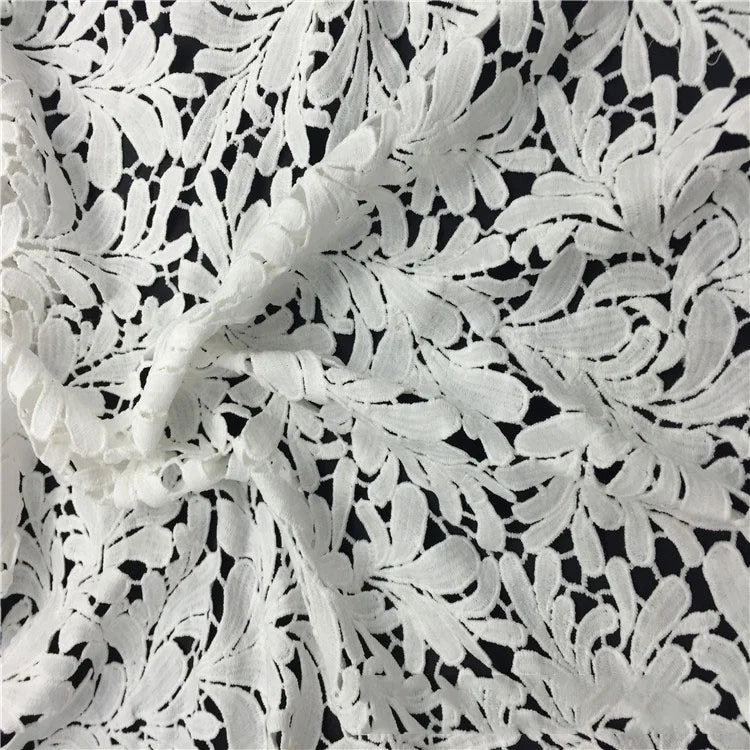Hot Sale Good Quality Ivory Water Soluble Lace Fabric for Garment LT20864
