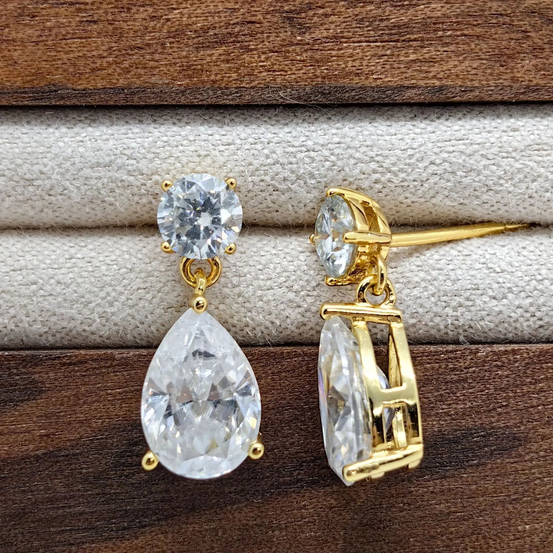 Madonna18k Yellow Gold Customized 2ct Lab Diamond Pear Jewelry Earrings