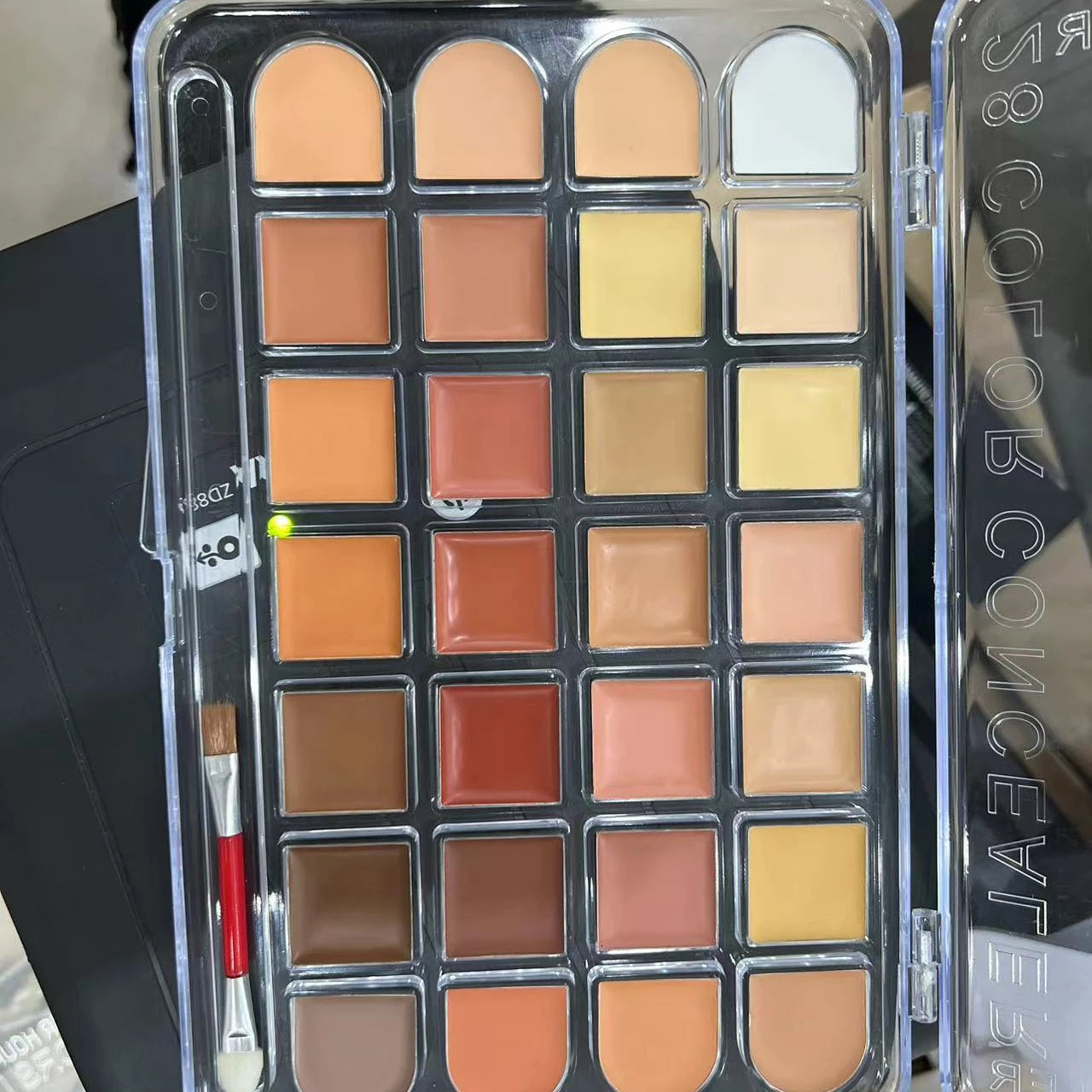 OEM Private Label High Pigment Concealer Waterproof Contouring Pallet Face Contour Makeup Palette Butter Cream Bronzer