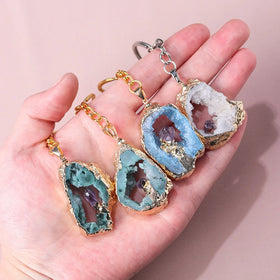New Arrivals Healing Gemstone Raw Amethyst Gold Edge Plating Crystal Agate Geode Keychain