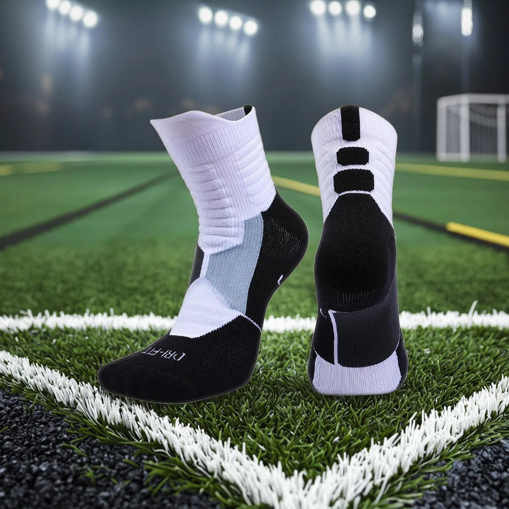 Custom Made Luxury Compression Athletic Socks Anti-Slip Grip Short Sports Soccer Socks Woven Logo Disposable Spandex Material