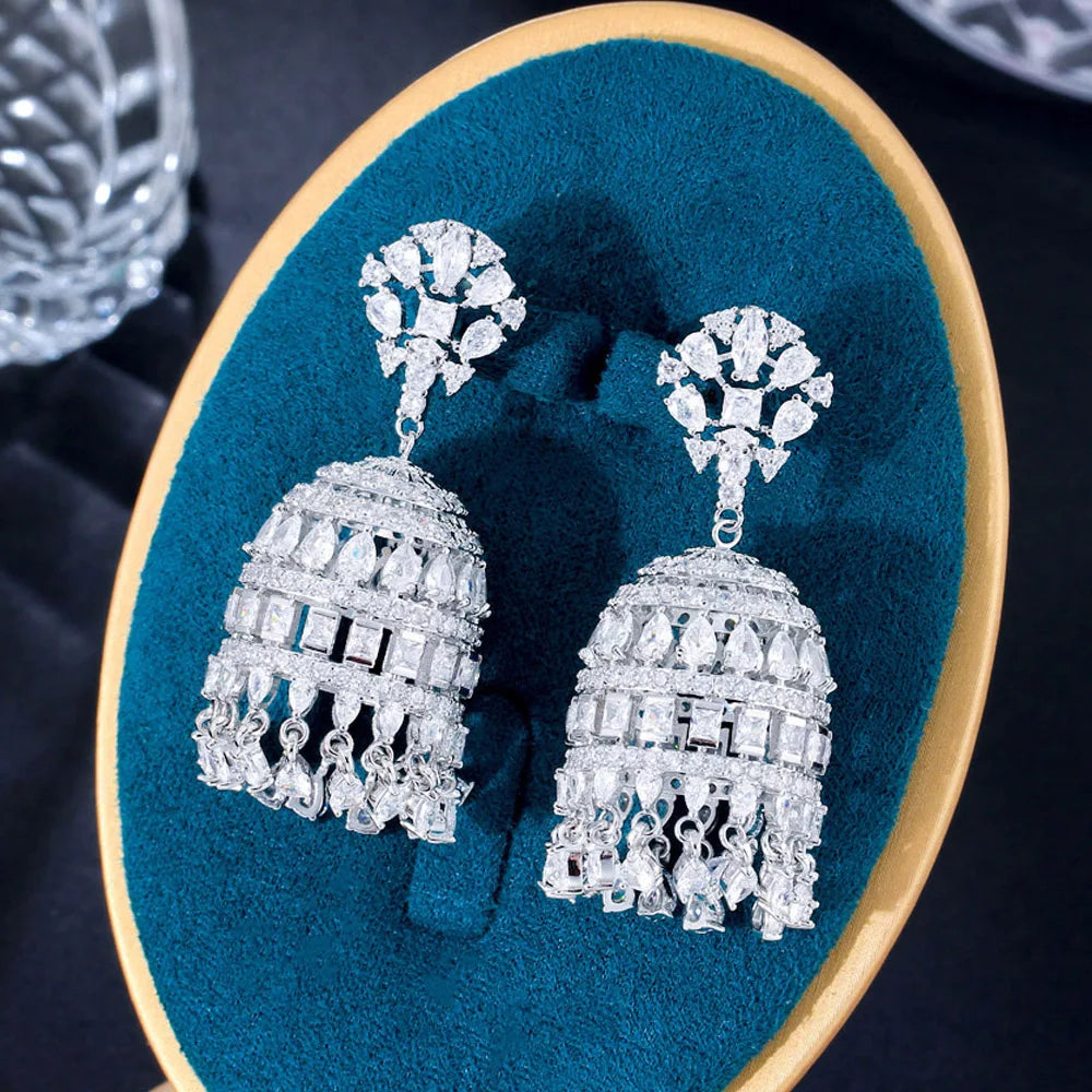 Exquisite Rhodium Plated Chunky Zirconia Statement Luxury Long Chandelier Bridal Wedding Dangling Drop Earrings for Women