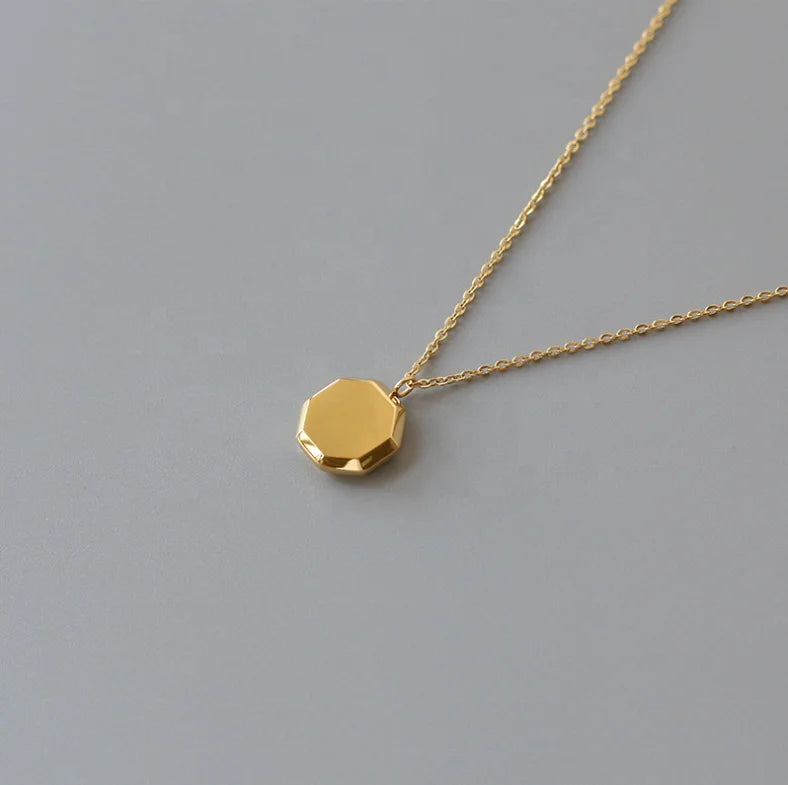 18K Gold 316L Stainless Steel Jewelry Necklace Simple Solid Hexagonal Pendant Luxury Honeycomb Choker Necklace Women