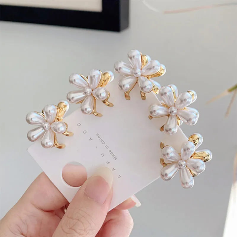 Women Fashion Claw Pearl Headwear Elegant Hair Clip Hairpin Headdress Girls Hairclips Hair Accessories Retro Daisy Hairpin