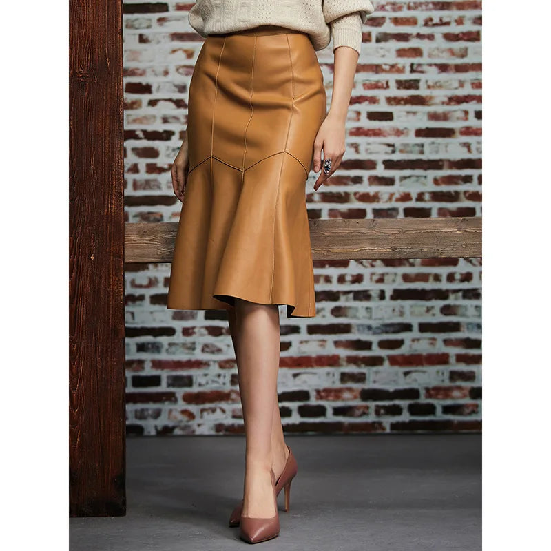 2022 New Vintage Leather Skirt High-Waisted Mid-Length Fishtail Hip Slimming Sexy Design for Spring and Autumn