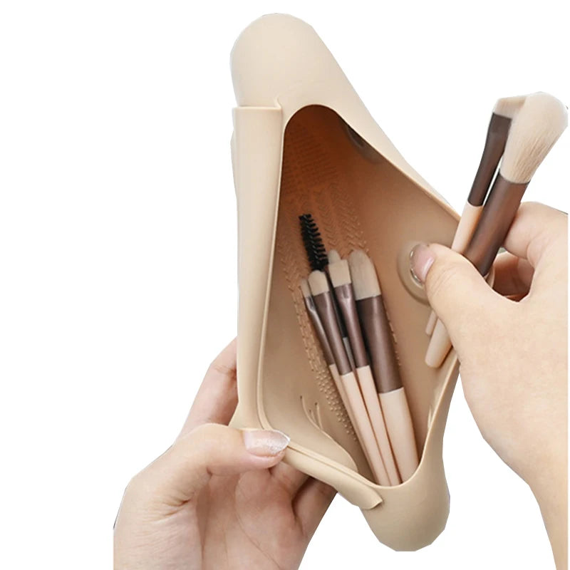 Small Travel Bag Professional Mini Women Portable Cute Makeup Brush Bag Travel Storage Pouch Silicone Cosmetic Bag