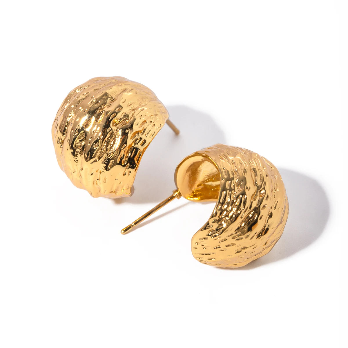 J&D Dainty Stainless Steel Gold Plated Loop Stud Earrings Chunky Textured C-shaped Earrings