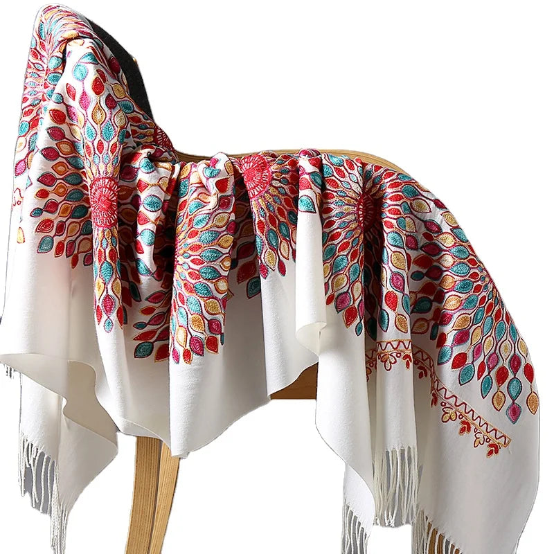 Women's Fashion Cashmere Embroidery Shawl for Winter for Wedding or Autumn Dressing