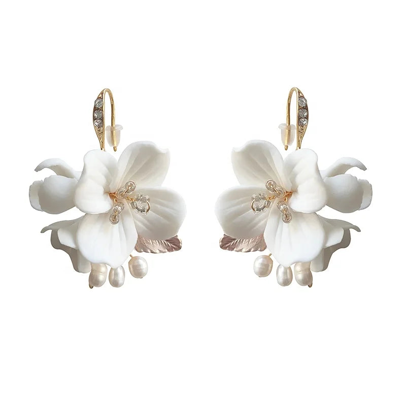 Amelie Original Sweet Flower Leaf Earring and Necklace Set Bridal Accessories Handmade Jewelry for Wedding Decor