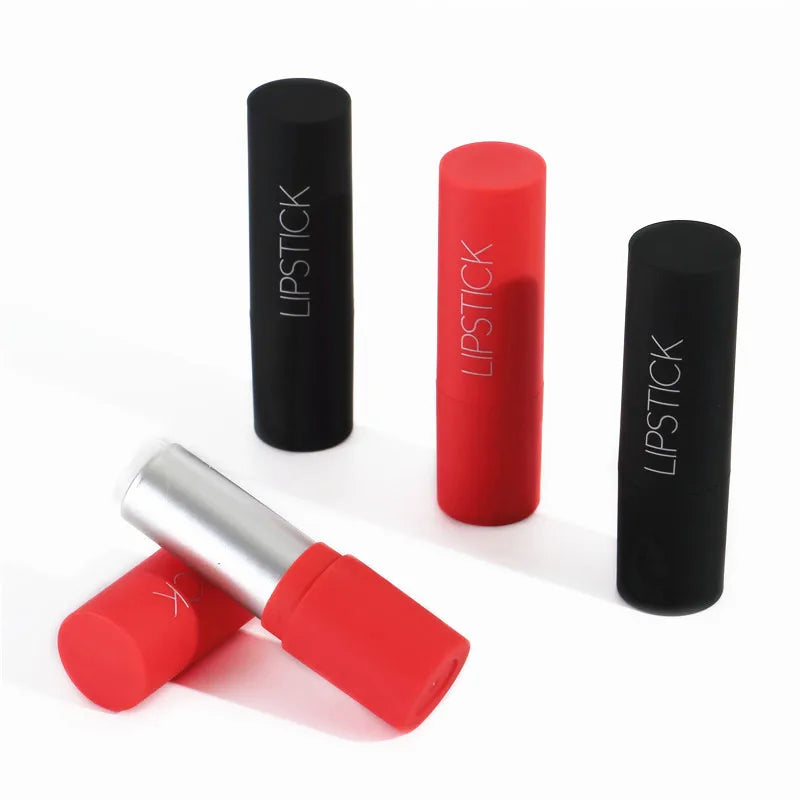 Yueshunxing Spot Supplies Cosmetics Packaging Calibre 12.1mm Round Black Letter Lipstick Lip Balm Hollow Tube Container Empty Lipstick