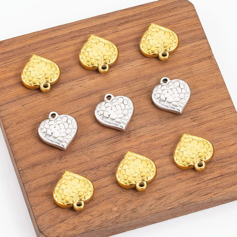 Custom Mini Heart Shape 18K Gold Plated Embossed Pattern Pendant Vintage Stainless Steel Components for Children's Wedding