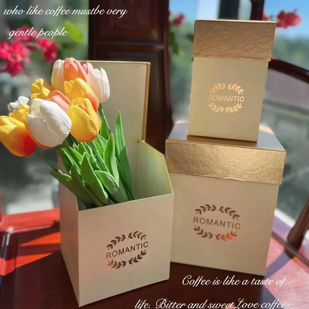 Custom Accepted Gold Stamping Pattern Square Box with Kraft Paper Lid Square Flower Gift Packaging Box