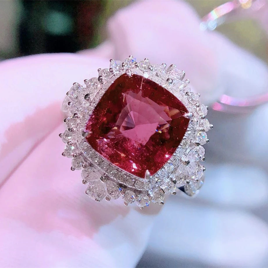 CAOSHI Big Cushion Cut Luxury Ruby Red Crystal Engagement Ring Cubic Zirconia Proposal 925 Silver Plated Wedding Rings for Woman