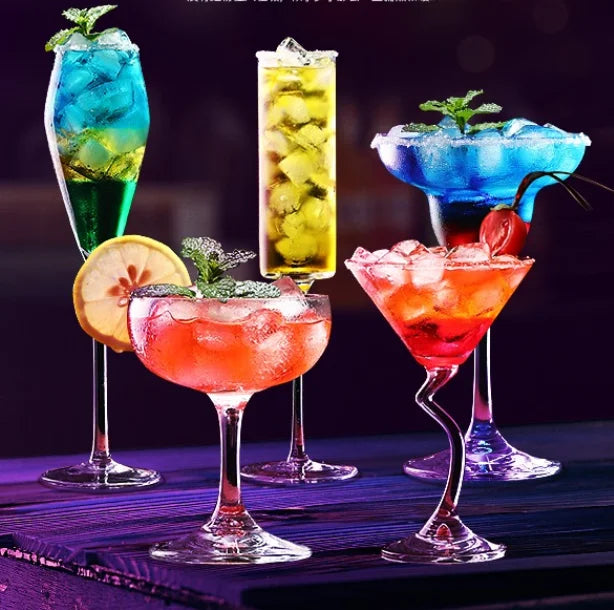 Hot Sale Simple Clear Margrita Glass for Flutes Long Stem Cocktail Round Vintage Party Glasses