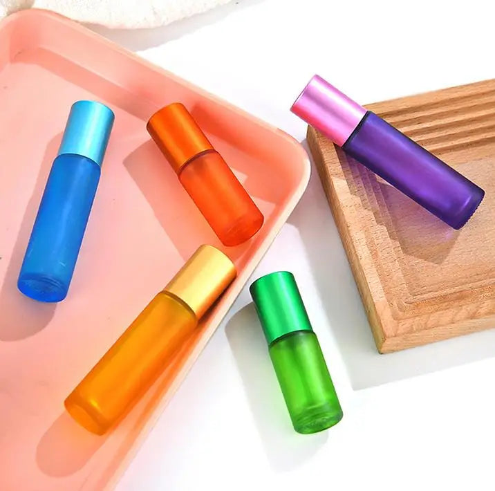 10 ml 5ml Matte Red Blue Black Perfume Essential Oil clear 10ml Roller Roll on Glass Bottle with Metal Ball Lid for Oils