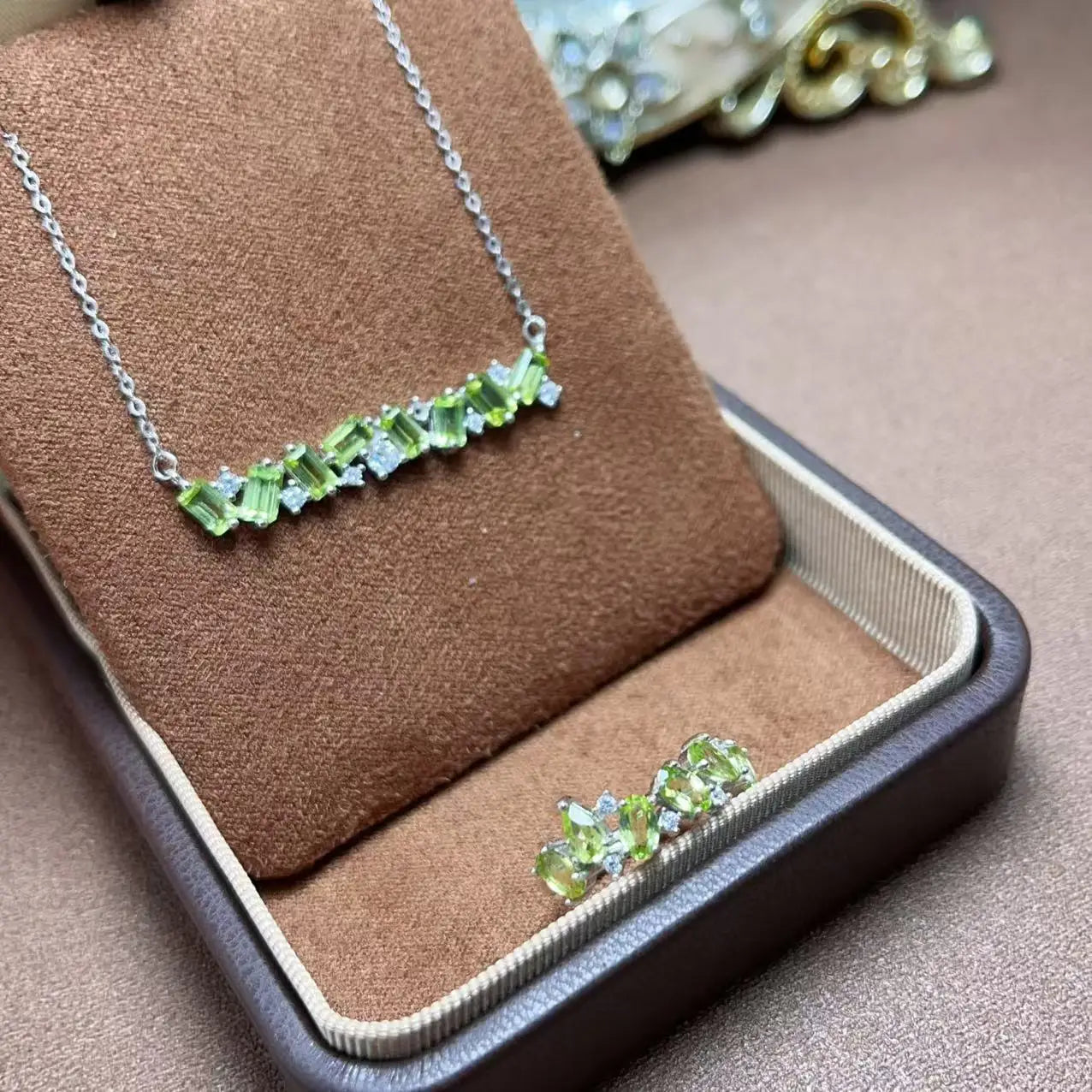 Factory Supply 925 Sterling Silver Natural Peridot Hawaiian Women Fashion Jewelry Set Wholesale