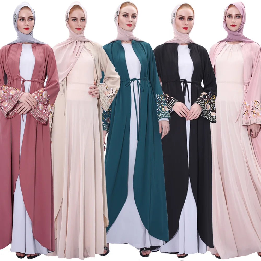 Islamic Clothing Best Selling Monsoon Open Abaya Kimono Women's Long Robe Muslim Dress Wholesale Black Embroidered Abaya