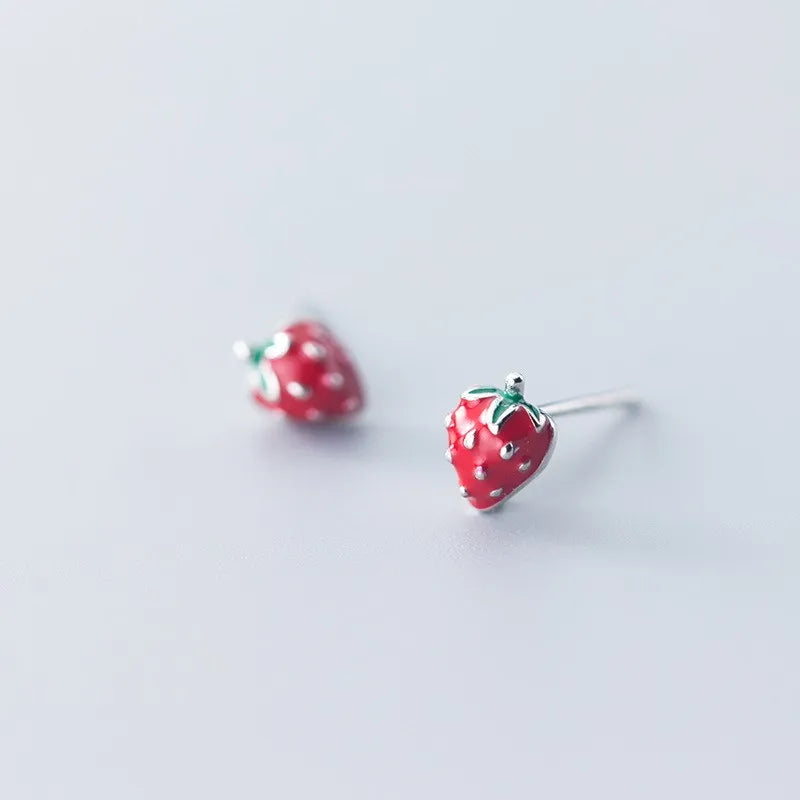 Wholesale 925 Sterling Silver Sweet Fruits Red Strawberry Shape Studs Earrings Cute Earings Fashion Jewelry for Women Girls