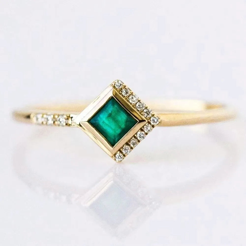 LOZRUNVE Exquisite Jewelry 925 Silver Emerald Baguette Square Delicate Ring Women