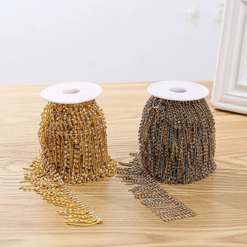 Factory Wholesale Customized Rhinestone Lace Trim Metal Chain Shape Accessories for Dresses Costumes Rhinestone Trimmings
