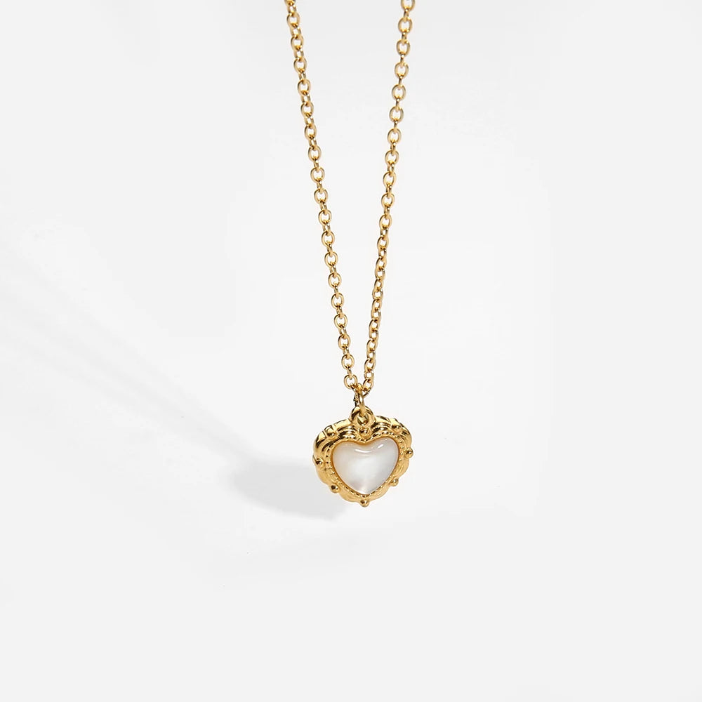 Lolita Lovely Shell Heart Drop Oil Peach Heart Vintage Pattern 18K Gold Plated Stainless Steel Snake Chain Pendant Necklace