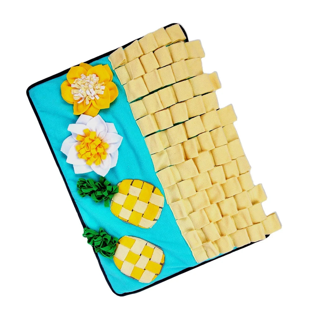 Hot Sale Wholesale Durable Dog Interactive Puzzle Mat Pineapple Pattern Pet Snuffle Mat