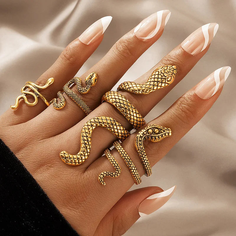 YGR18643 Wholesale Vintage Snake Finger Rings Set Women Alloy Snake Rings Set