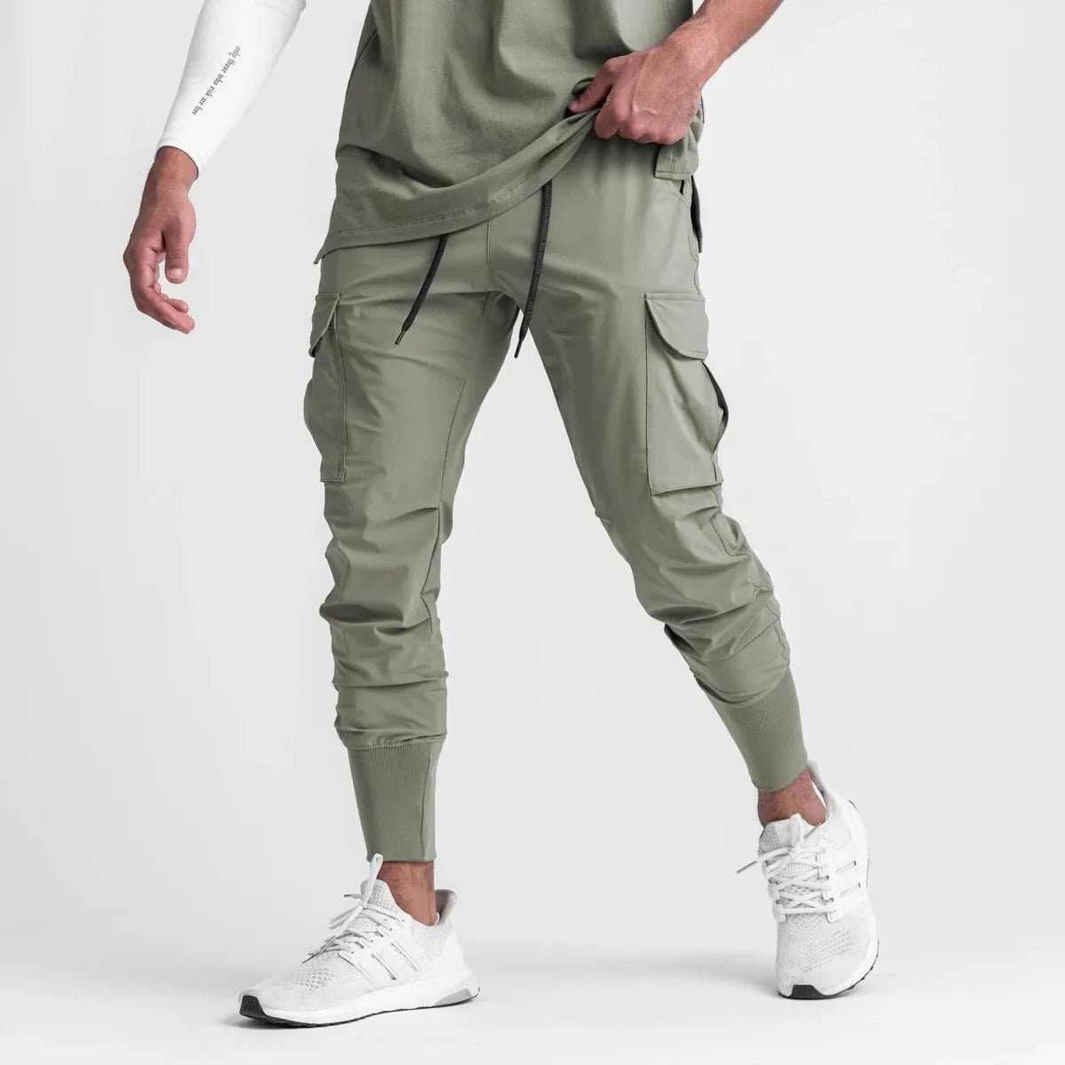 Custom Logo Polyester Sports Gym Sweatpants Side Pockets Athletic Cargo Pants Running Joggers Track Pants
