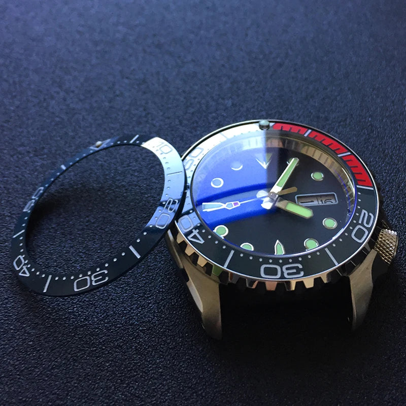SKX007 Watch Parts Luminous Pip at 12 Sloping Ceramic Bezel Insert 38*30.6mm Wristwatch Tools & Parts